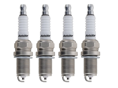 4 X AUTOLITE SPARK PLUG FOR MERCEDES BENZ C200 W202 M111.941 M111.945 2.0 I4 07/1997 ON TILL 10/2000